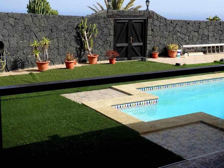 Apartamento Los Llanitos En La Asomada Tías Εξωτερικό φωτογραφία